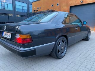 Mercedes-Benz CE 230 2.3 R4 97kW