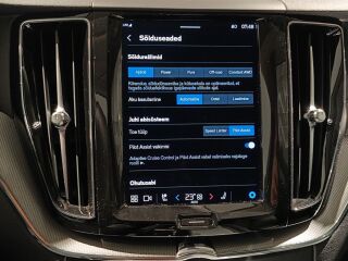 Volvo XC60 AWD T6 Recharge 2.0 186kW