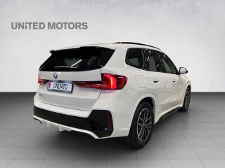 BMW iX1 xDrive30 M-Sportpakett 225kW