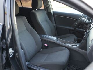 Toyota Avensis 2.2 110kW