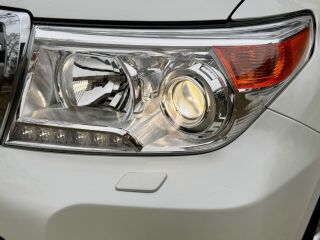 Toyota Land Cruiser V8 Excutive 4.5 V8 200kW