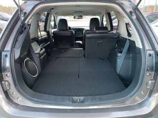 Mitsubishi Outlander Instyle Plus 4WD 2.2 DI-D 110kW