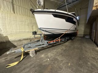 Aquador 300 HT 2 x 200 hj Mercury V6
