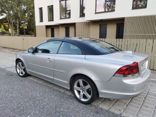 Volvo C70 2.0 100kW