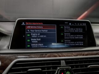 BMW 750 xDrive M-Sportpakett 4.4 390kW