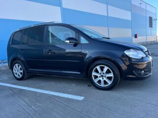 Volkswagen Touran 1.4 103kW