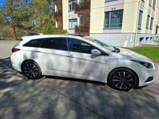 Hyundai i40 1.7 104kW