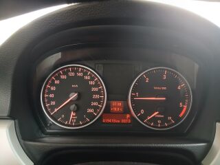 BMW 320 XDrive 2.0 R4 135kW