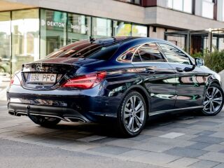 Mercedes-Benz CLA 180 Premium 1.5 80kW