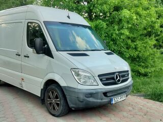 Mercedes-Benz Sprinter 3.0 140кВ