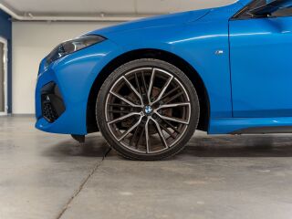 BMW 218 i M-Sportpakett 1.5 103kW