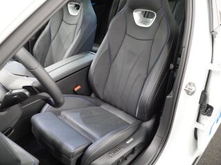 Volkswagen Passat R-line PHEV 1.5 130kW