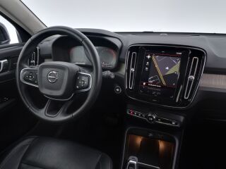 Volvo XC40 AWD Inscription 2.0 R4 140кВ