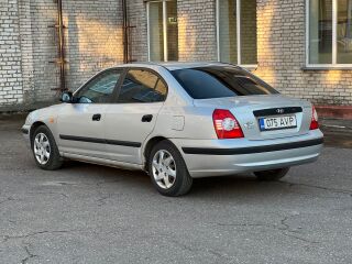 Hyundai Elantra 1.6 77kW