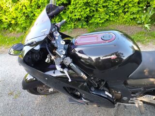 Kawasaki Ninja ZX - 12R 131kW