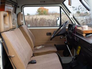 Volkswagen Transporter 1.6 51кВ