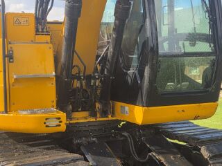 JCB JZ140LC