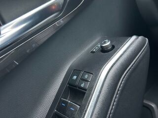 Toyota Highlander Executive 2.5 140кВ