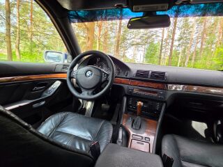 BMW 530 3.0 142kW