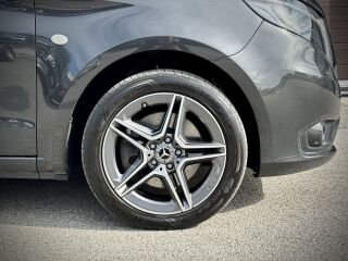 Mercedes-Benz Vito FACELIFT 119CDI MIXTO EXTRA LONG N1 2.0 R4 9G-TRONIC 140kW