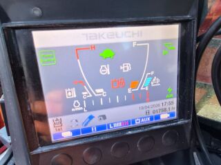 Takeuchi TVL12-V2 81kW