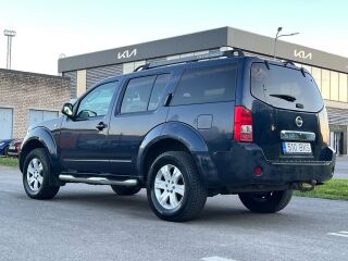 Nissan Pathfinder 2.5 128kW