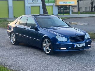 Mercedes-Benz C 320 V6 AMG STYLE 3.0 V6 165кВ