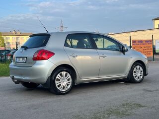 Toyota Auris 1.6 R4 91kW