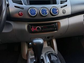 Mitsubishi L200 4x4 2.5 100kW