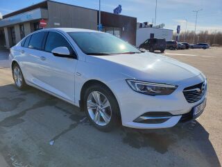 Opel Insignia 1.5 R4 T 121kW