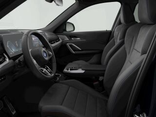 BMW X1 xDrive 25e M-Sportpakett 180кВ