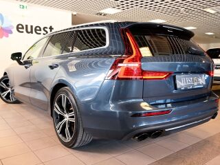 Volvo V60 HEICO H&K LUXURY+ INSCRIPTION INTELLI SAFE MY2 2.0 D4 140kW