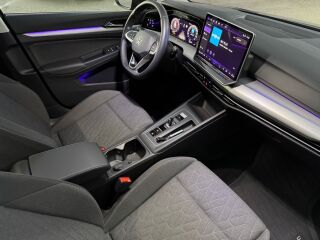 Volkswagen Golf Life 30Y 1.5 eTSI 85kW