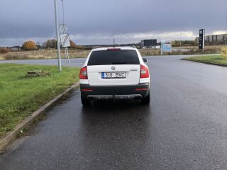 Skoda Octavia SCOUT 2.0 103kW