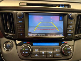 Toyota RAV4 Luxury Plus AWD 2.0 112kW