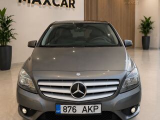 Mercedes-Benz B 180 1.6 90kW