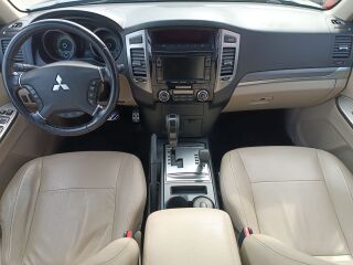 Mitsubishi Pajero Instyle Plus 4WD 3.2 DI-D 140kW