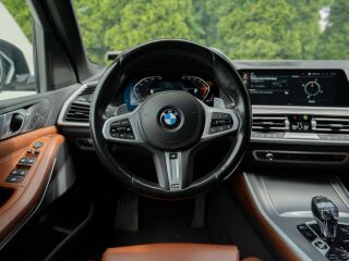 BMW X5 xDrive 40d Idividual 3.0 250кВ