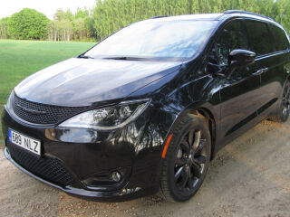 Chrysler Pacifica S Appearance Stow n Go 3.6 214kW