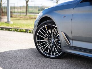 BMW M550 xDrive M-Sportpakett 3.0 294kW