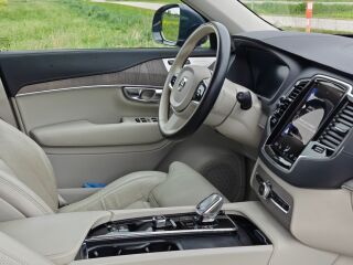 Volvo XC90 Inscription AWD 2.0 kerghübriid 183kW