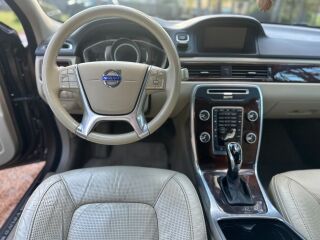 Volvo XC70 2.4 D5 158kW