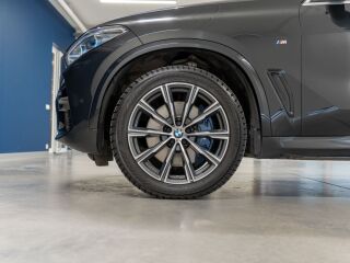 BMW X5 xDrive30d M-Sportpakett 3.0 210kW