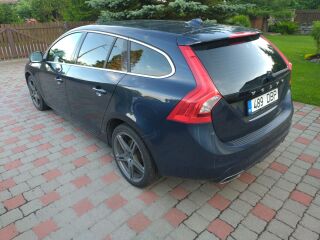 Volvo V60 2.4 158кВ