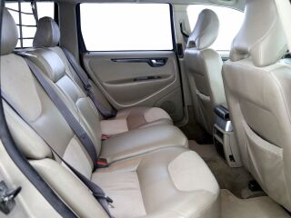 Volvo XC70 Summum LPG ATM 2.4 147кВ