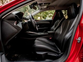 Peugeot 308 1.5 96кВ