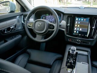 Volvo S90 AWD ULTIMATE BRIGHT XENIUM FULLOPT 2.0 B5 MHEV KERS Kerghübriid 183kW