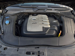 Volkswagen Touareg 4x4 2.5 128kW