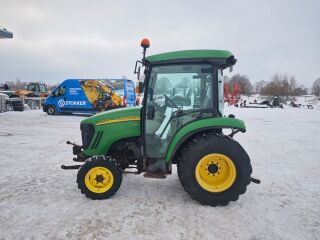 John Deere 3720