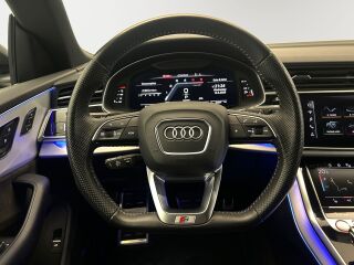 Audi SQ8 quattro 4.0 320kW